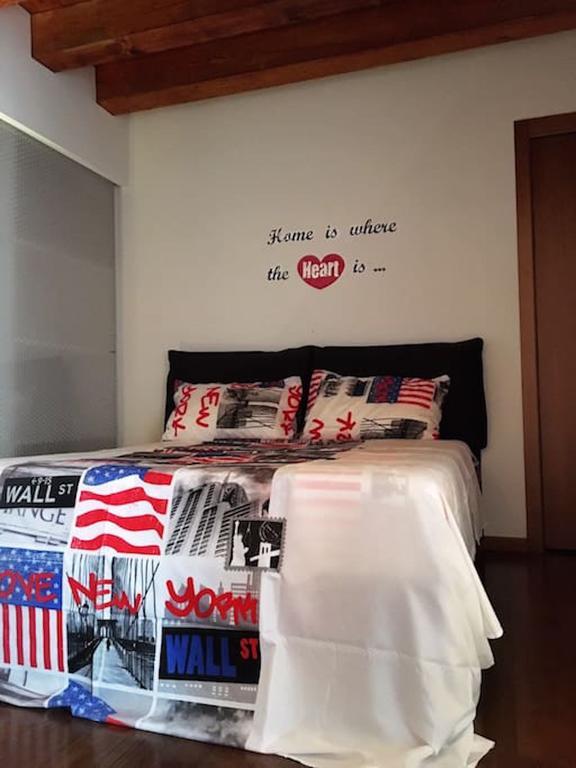 La Casa Di Leo Apartment Vicenza Luaran gambar