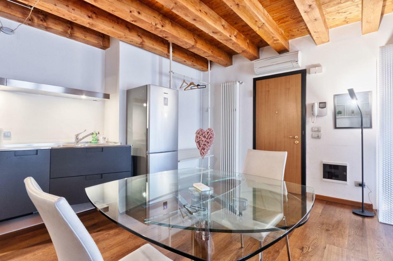 La Casa Di Leo Apartment Vicenza Luaran gambar
